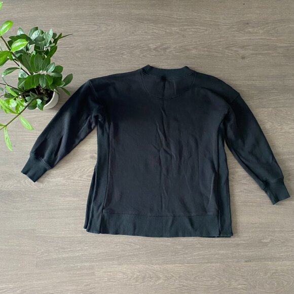 Aerie (by American Eagle) Black Sweatshirt with Side Slit Detail - Picture 9 of 11